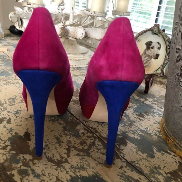 NEW Footcandy Crissy Fuchsia, Red & Blue Suede Barbiecore Y2K Platform Heels NIB - Picture 5 of 15